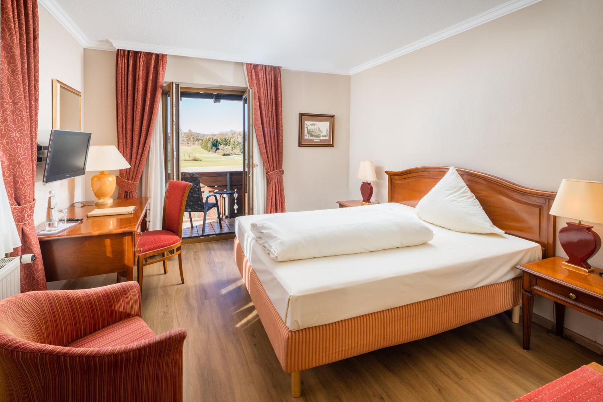 Hotel-Gasthof Huber Ebersberg Eksteriør billede